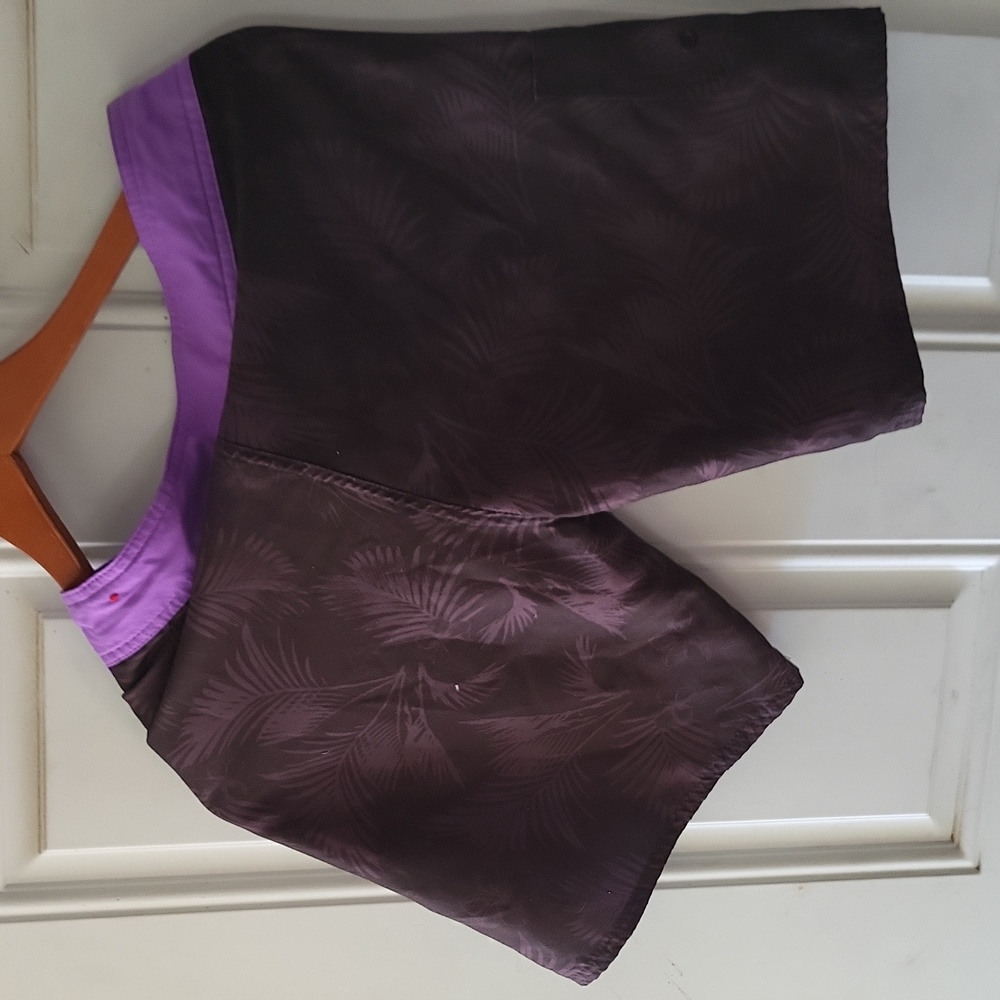 LADIES SWIM SHORTS - Picture 2 of 2